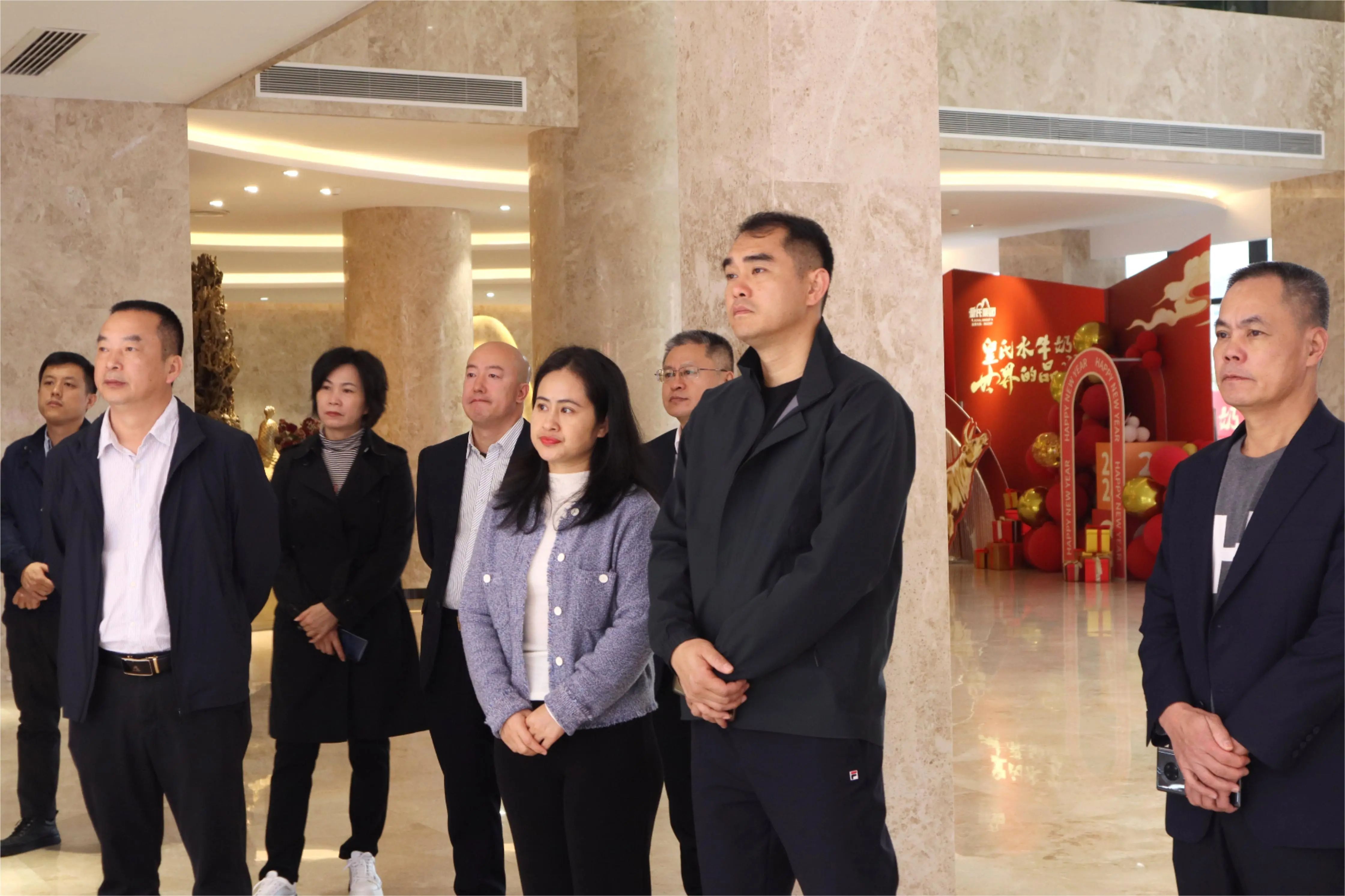 廣東陽西縣委常委、統戰部部長林藝超率隊來訪皇氏集團